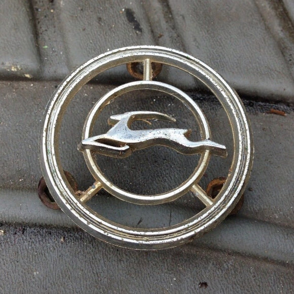 1965-1966 Chevrolet (Chevy) Impala emblem